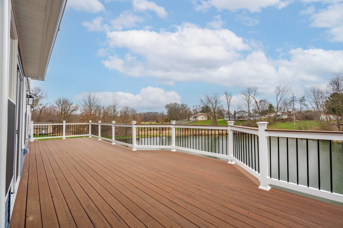 lakefront-deck-waterfront-property-custom-home-ohio-builder