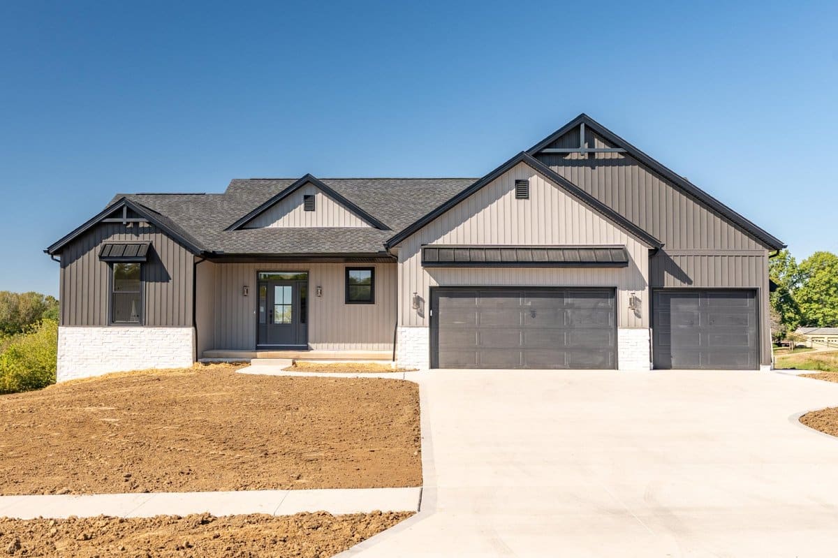modern-farmhouse-exterior-board-batten-siding-custom-home-ohio