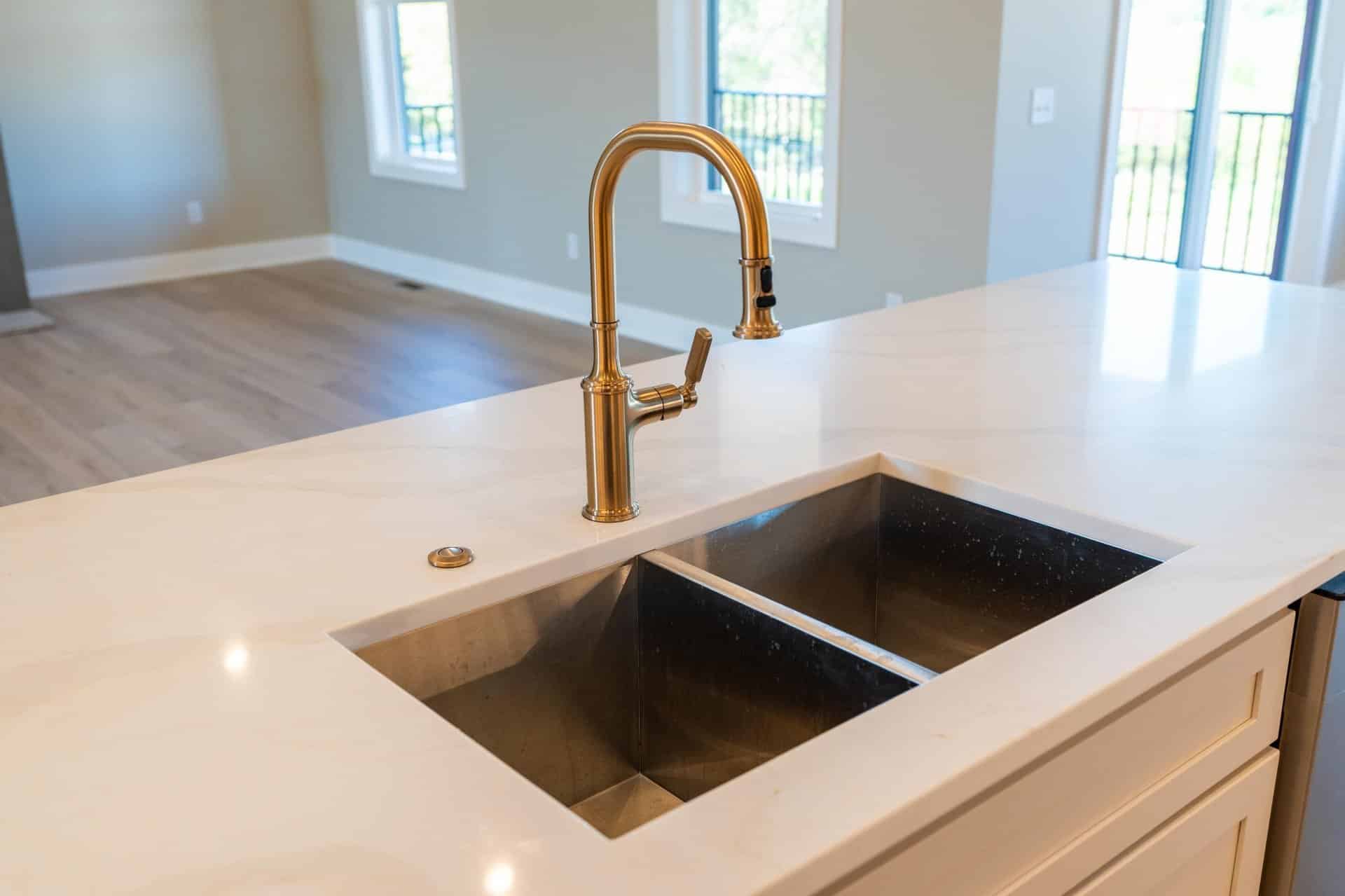 premium-kitchen-fixtures-hartville-ohio-custom-home-builder