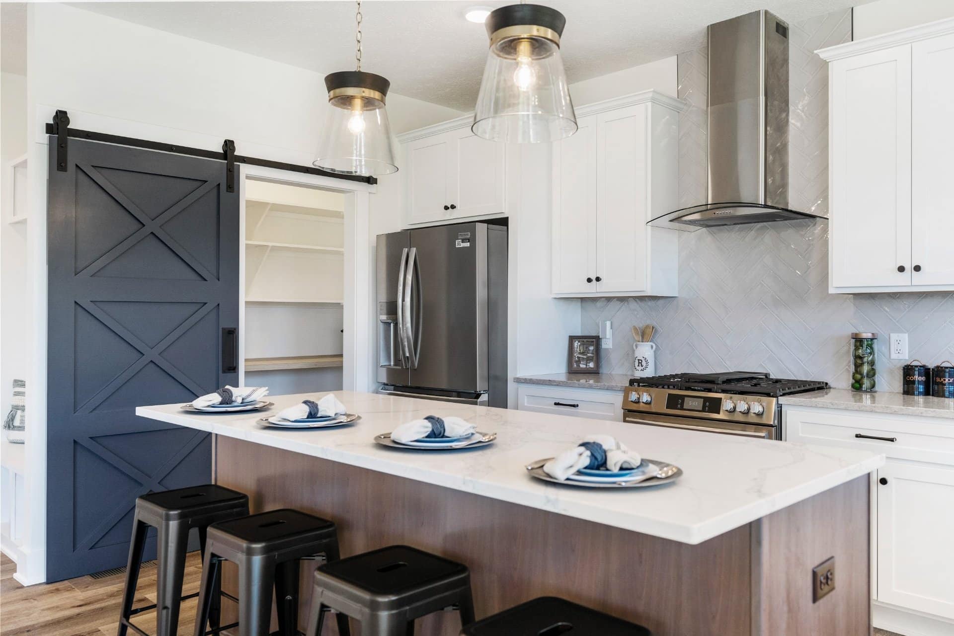white-herringbone-backsplash-island-seating-portage-county-ohio