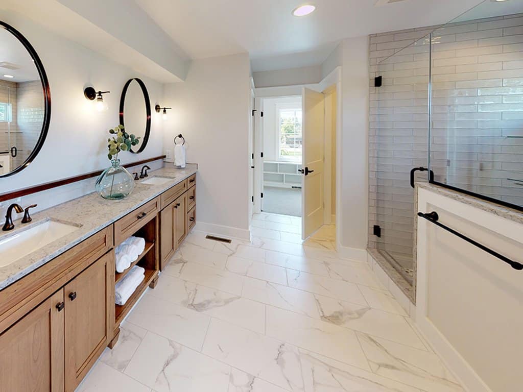 modern-primary-bathroom-walk-in-shower-subway-tile-hartville-custom-homes